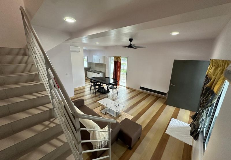 Persiaran Puncak Alam 6 