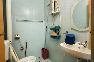 Port Klang (Pelabuhan Klang)