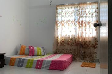 Pangsapuri Akasia, Bandar Botanic