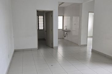 Pangsapuri Akasia, Bandar Botanic