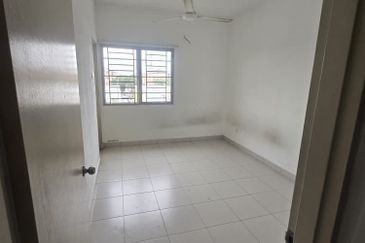 Pangsapuri Akasia, Bandar Botanic