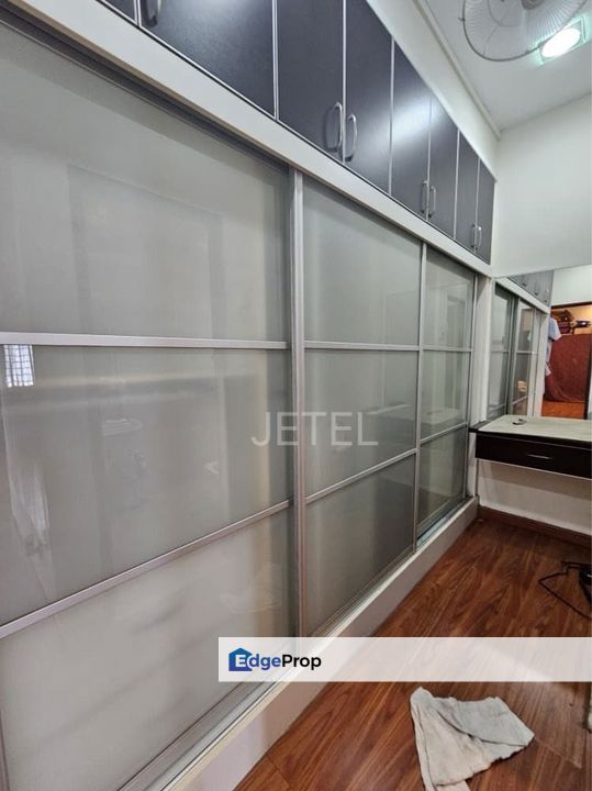 For sale taman aman perdana klang bungalow fully renovated & extended facing field, Selangor, Klang