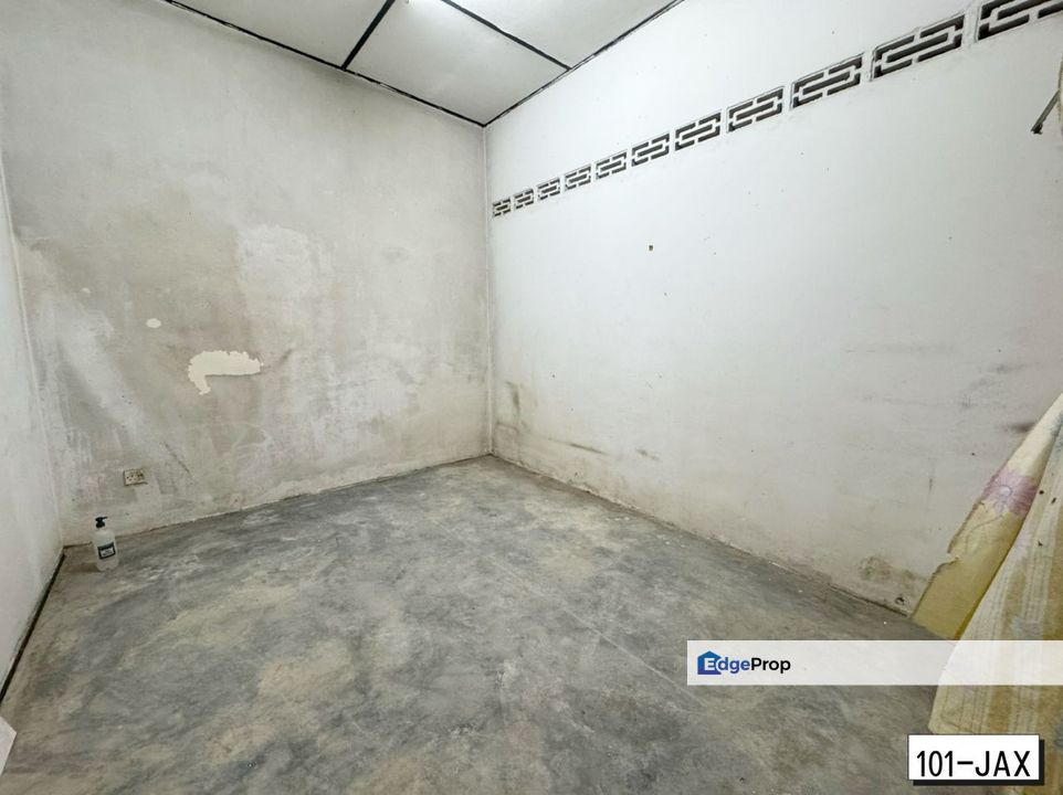 For sale taman chi liung single storey fully extended for Sale @RM390 ...