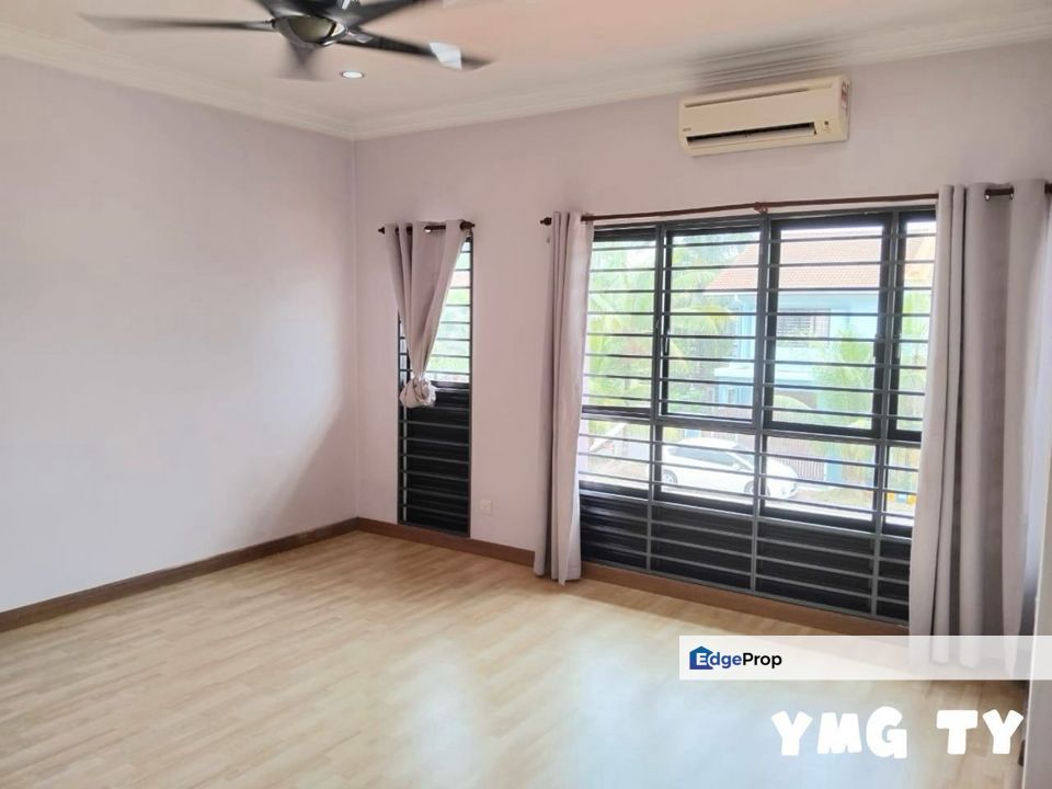For Sale Kota Bayuemas Klang Double Storey renovated RM100K partially furnished, Selangor, Klang