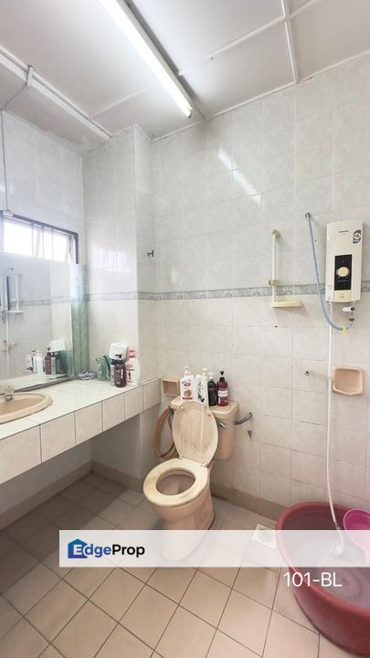 For sale taman sri putra sungai buloh double storey table top, Selangor, Sungai Buloh