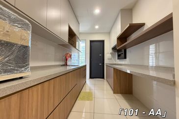 Arahsia Residences, Tropicana Aman