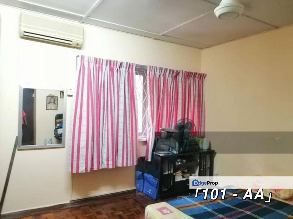 For sale taman sri muda shah alam triple storey renovated & extended, Selangor, Shah Alam