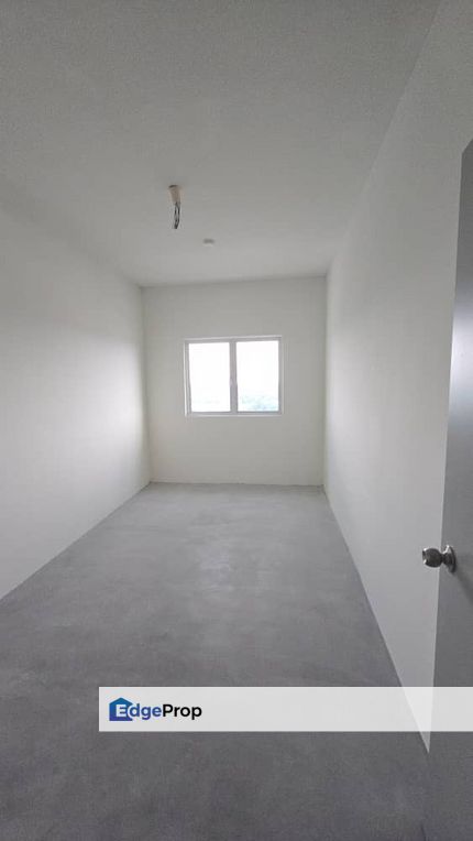 For sale pangsapuri kemuning aman shah alam basic unit , Selangor, Shah Alam