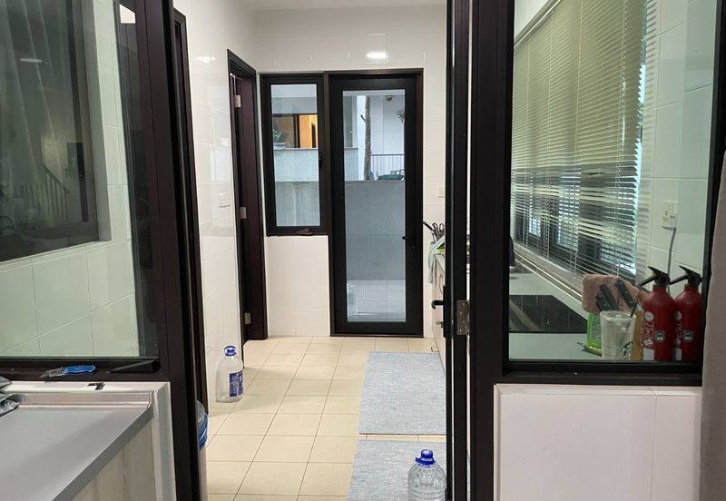 Duta Villa, Setia Alam