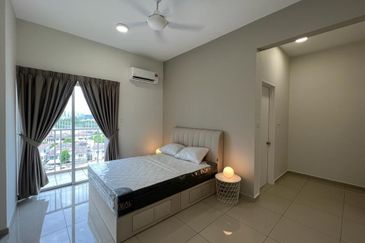 Jadite Suites @ Jade Hills
