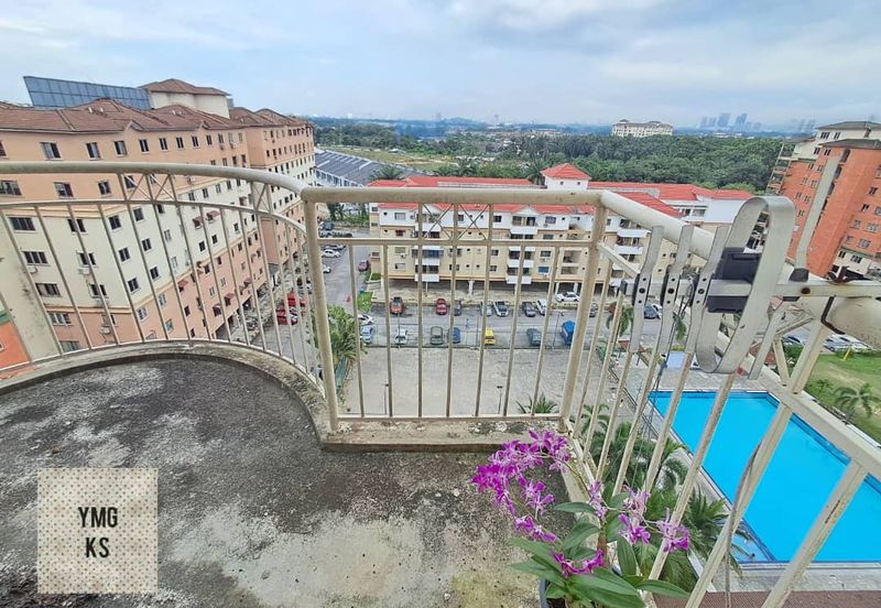 Golden Villa Apartment