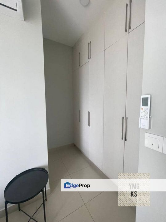 For sale the maple residences klang condominium fully furnished nearby ksl fully furnished, Selangor, Klang