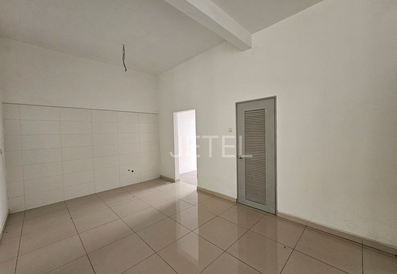 Canary Garden @Bandar Bestari