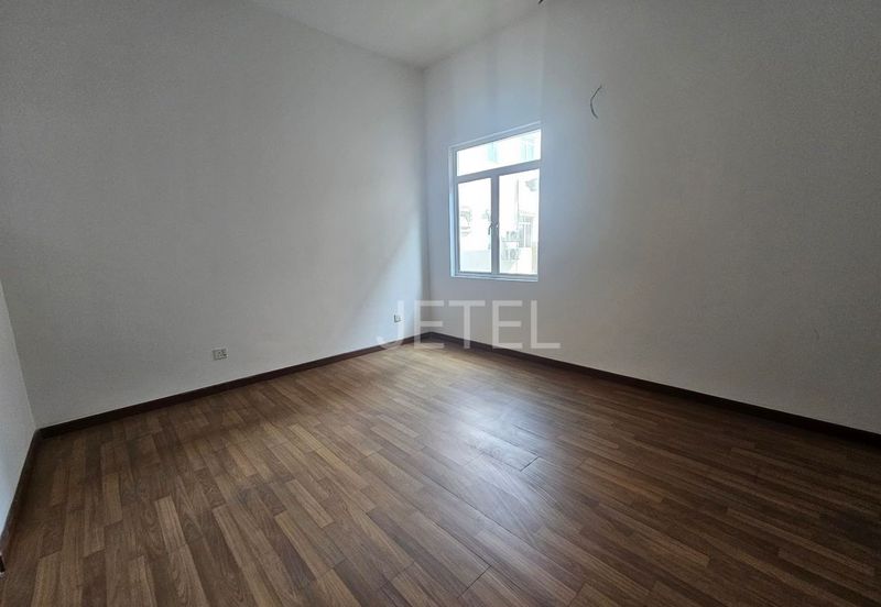 Canary Garden @Bandar Bestari