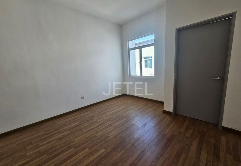 Canary Garden @Bandar Bestari