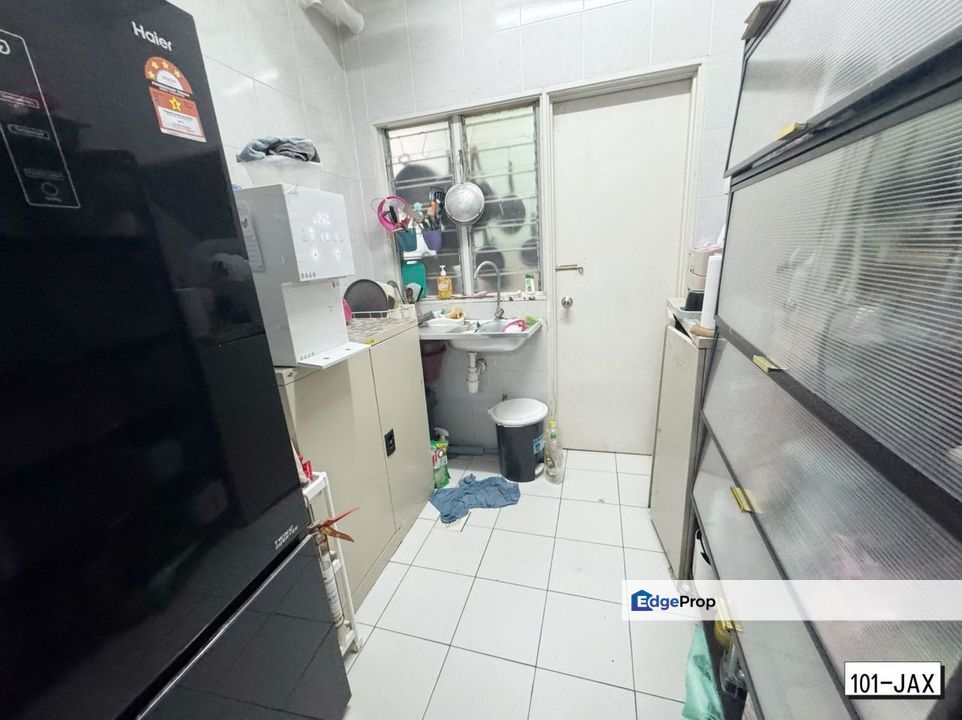 For sale kemuning aman, shah alam apartment Basic super below market value, Selangor, Shah Alam