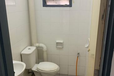 Pangsapuri Akasia, Bandar Botanic