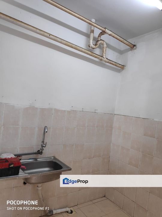 For rent impian sentosa klang apartment newly painted partially furnished, Selangor, Klang