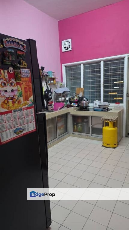 For sale bandar puteri klang Lorong Pending double storey renovate fully furnished, Selangor, Klang