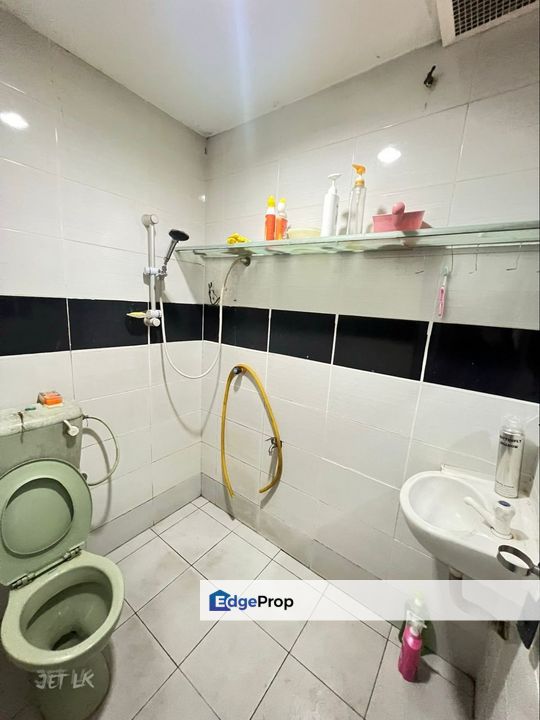 For rent taman sentosa klang Jalan Yusof Shahbuddin  double storey renovated fully furnished, Selangor, Klang