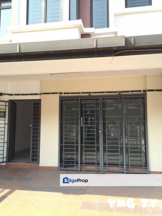 For sale bandar puteri klang gelang double storey basic unit , Selangor, Klang