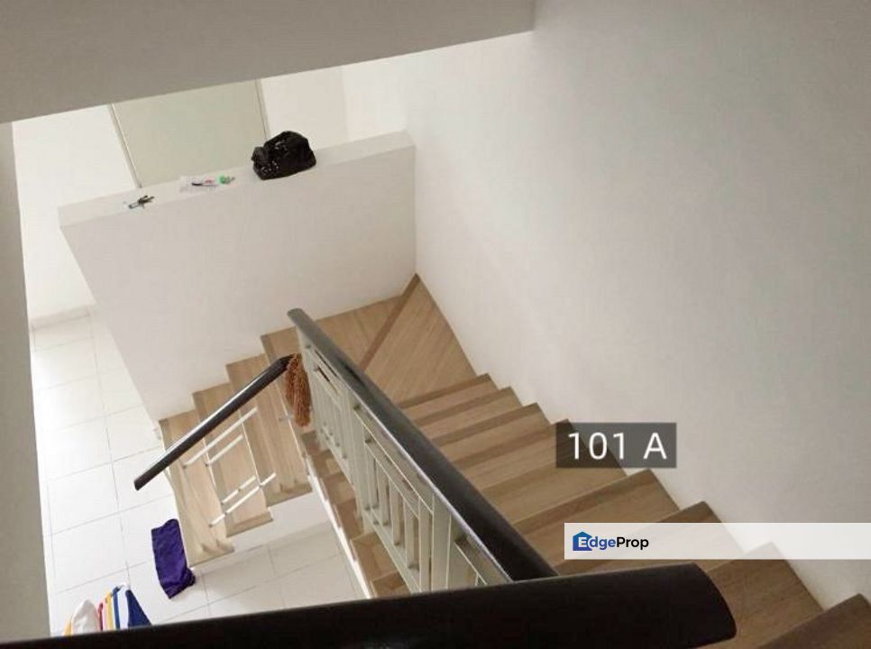 For rent bandar bukit raja, klang double storey basic unit non-flooded, Selangor, Klang