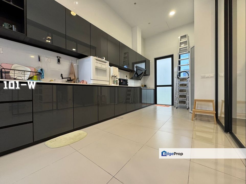 For sale Nara Eco Ardence Setia Alam Double Storey Garden Home facing open renovated & partially furnished , Selangor, Shah Alam