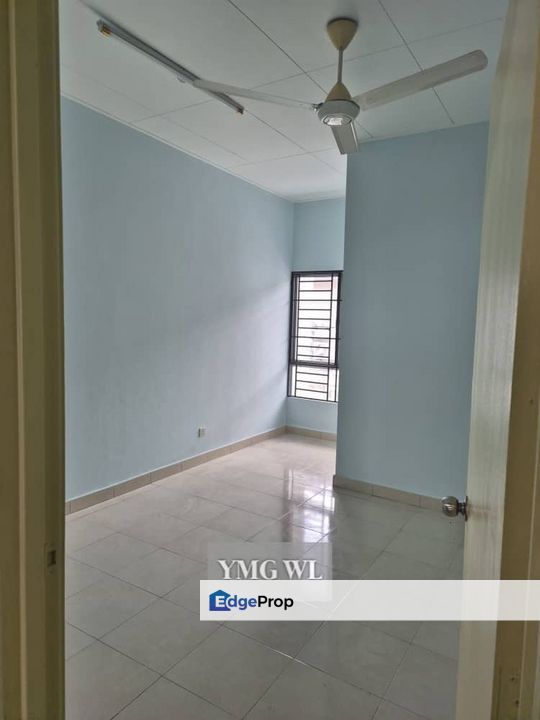 For rent bandar parklands klang double storey good condition newly painted , Selangor, Klang