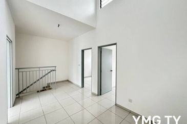 Persiaran Puncak Alam 5 