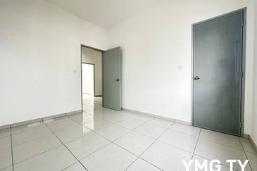 Persiaran Puncak Alam 5 