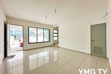 Persiaran Puncak Alam 5 