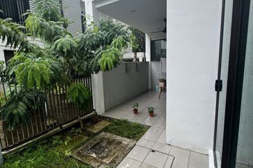 Duta Villa, Setia Alam