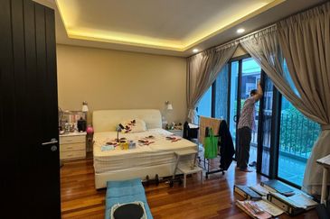 Duta Villa, Setia Alam