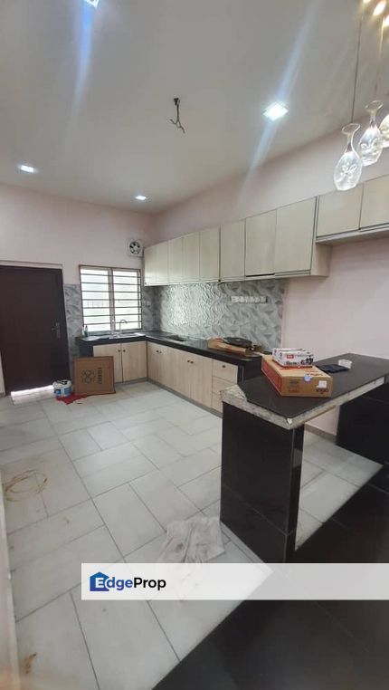 For rent  Pendamar Villa, Pandamaran Double Storey Endlot renovated extended facing open , Selangor, Klang