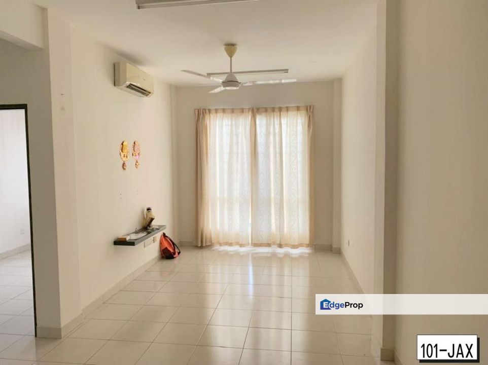 For rent orchis apartment bandar parklands klang partially furnished, Selangor, Klang