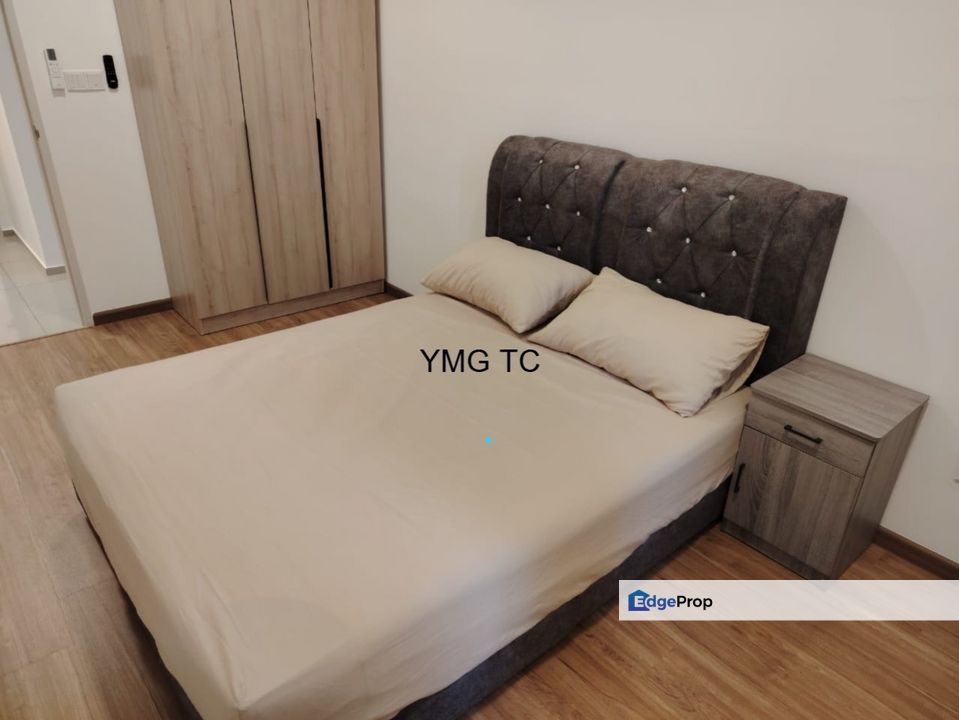 For rent the tresor gravit8 klang condominium fully furnished nearby KSL mall, Selangor, Klang
