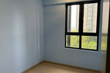 Gravit8 @ Klang South