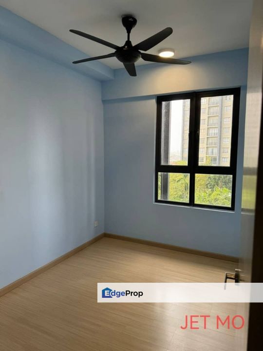 for sale gravit8 @ klang condominium partially furnished near ksl mall, Selangor, Klang