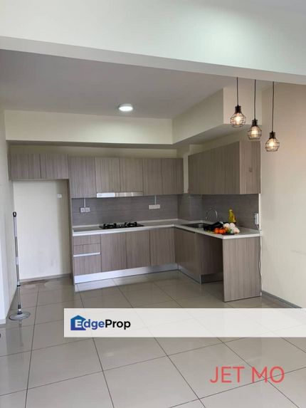 for sale gravit8 @ klang condominium partially furnished near ksl mall, Selangor, Klang