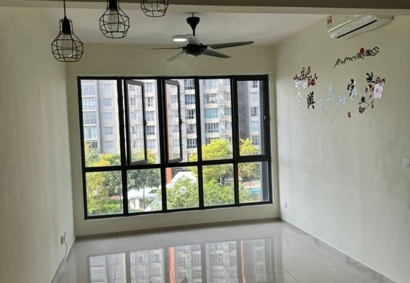 Gravit8 @ Klang South