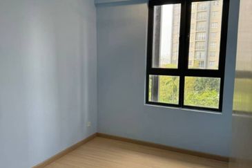 Gravit8 @ Klang South