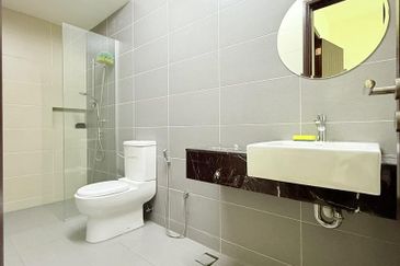 Duta Villa, Setia Alam