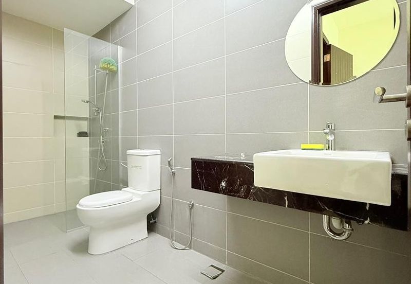 Duta Villa, Setia Alam