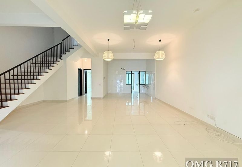 Duta Villa, Setia Alam