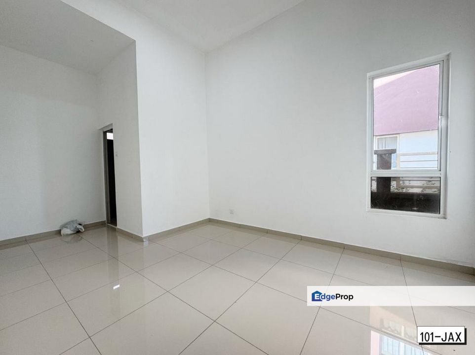 For rent canary garden @ bandar bestari klang semi d partially furnished , Selangor, Klang