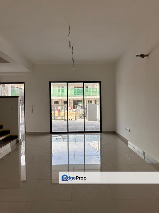 For rent bandar bukit raja klang elsa double storey basic , Selangor, Klang