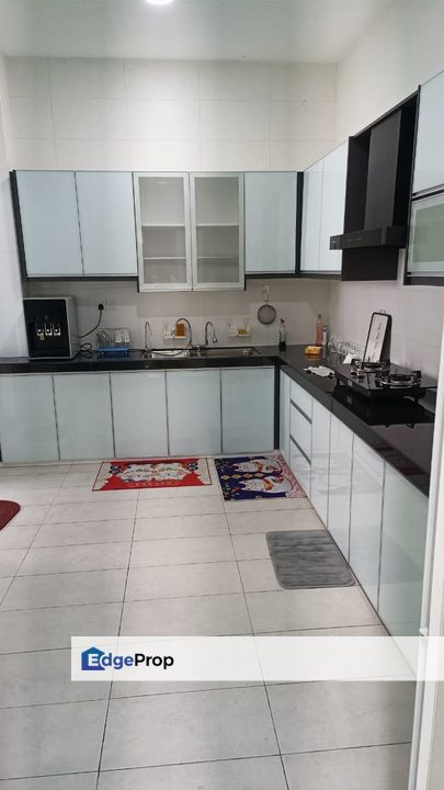 For Sale Canary Garden @ Bandar Bestari, Klang Semi D renovated fully furnished, Selangor, Klang