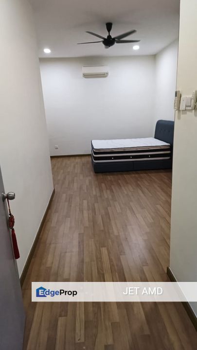 For rent canary garden @ bandar bestari klang semi d renovated fully furnished, Selangor, Klang