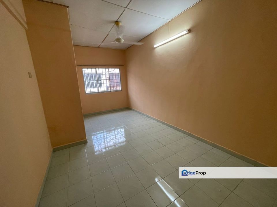 For rent taman sentosa klang double storey newly painted basic non-flooded, Selangor, Klang
