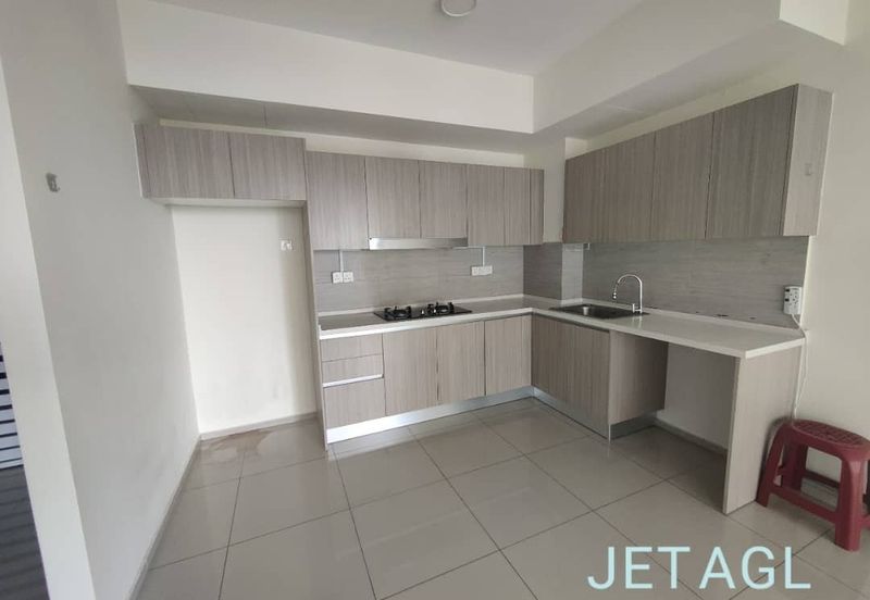 Gravit8 @ Klang South